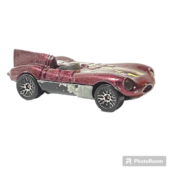 Hot Wheels Jaguar D Type Huffman Hawks Diecast Car HW Treasure Hunt Series 1999 - Picture 1 of 14